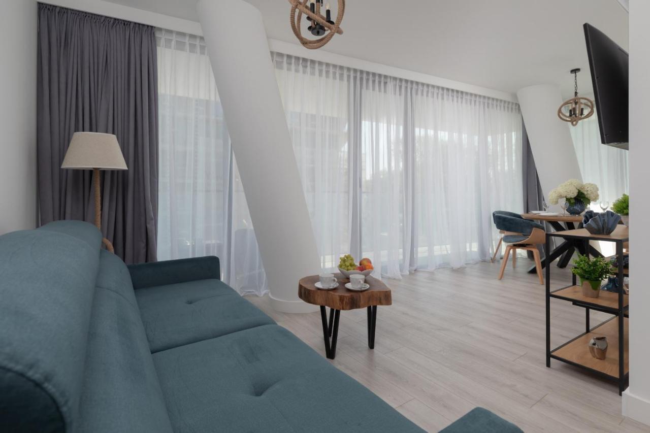 Royal Waves Resort & Spa - Apartment With Parking By Noclegi Renters Miedzyzdroje Eksteriør bilde