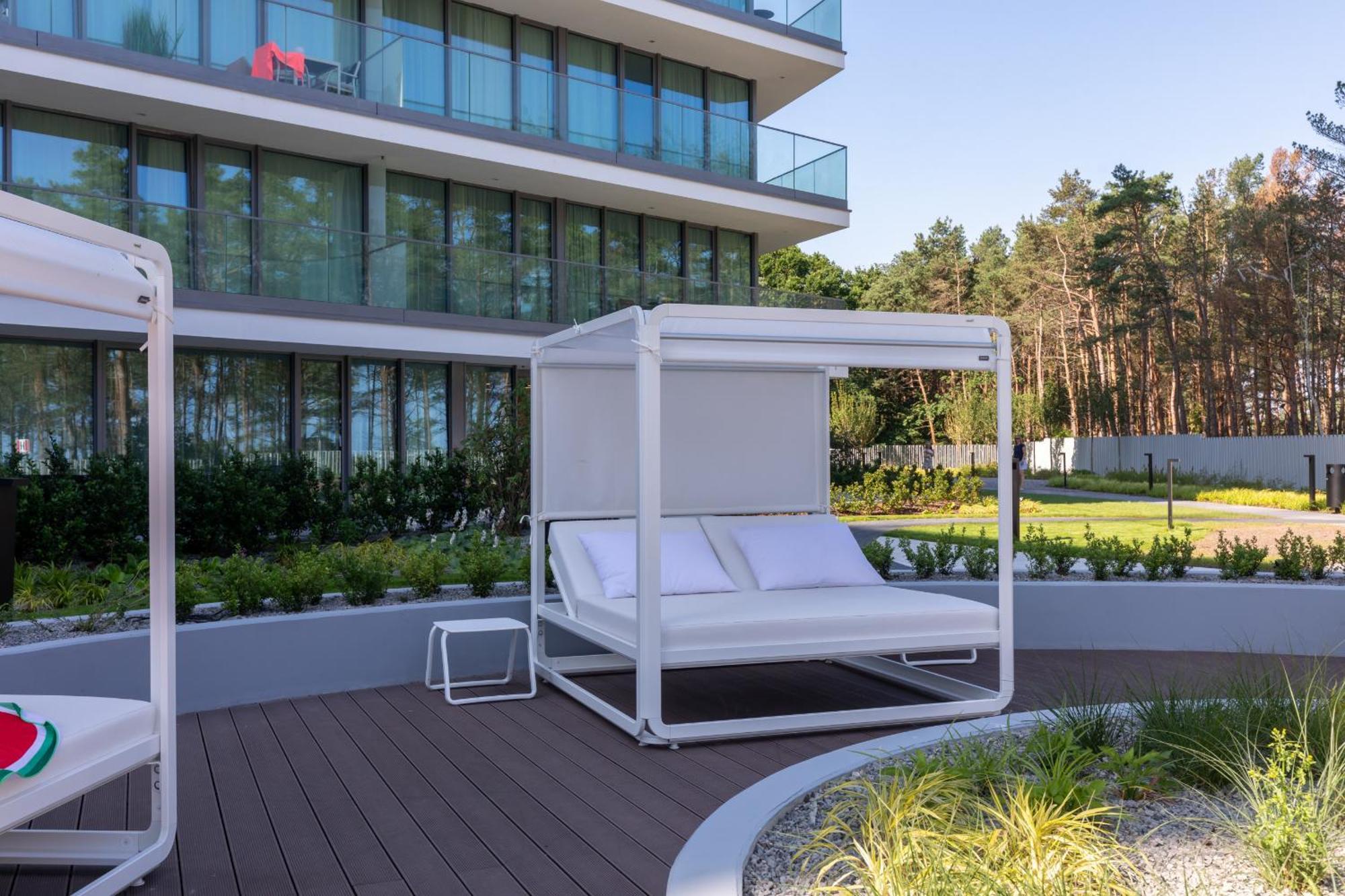 Royal Waves Resort & Spa - Apartment With Parking By Noclegi Renters Miedzyzdroje Eksteriør bilde